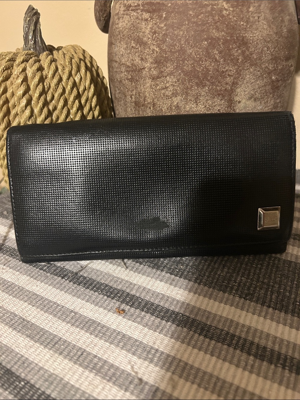 Gucci Black Textured Leather Continental Wallet with Silver-Tone Hardware